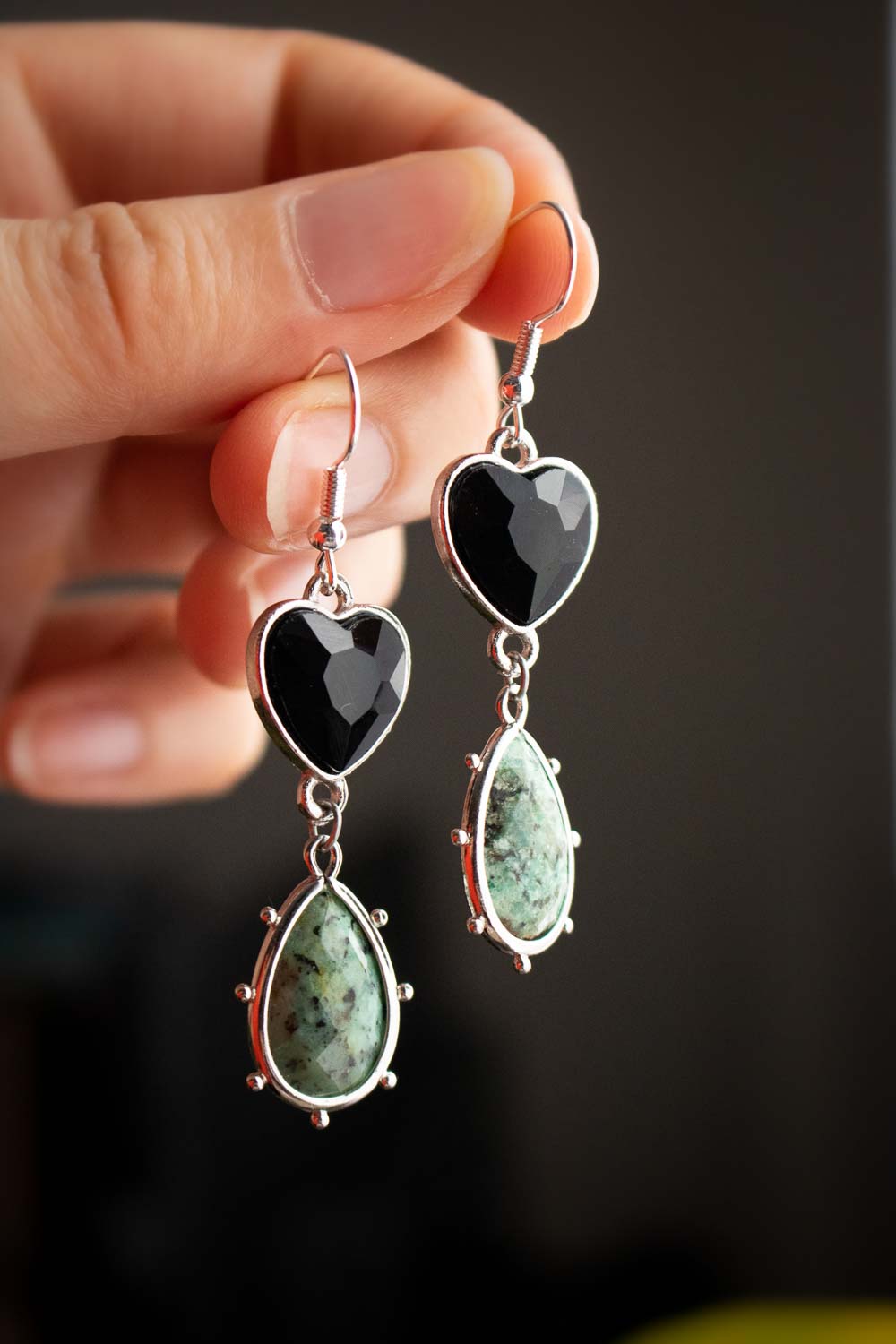 Boucles d'oreilles Turquoise africaine - Cœur de verre Noir - Aja lunamanashop
