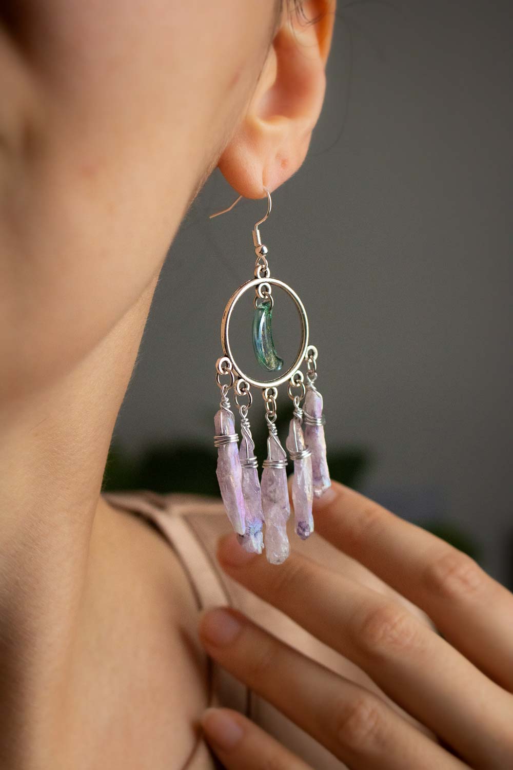 Boucles Oreilles quartz brut violet - Lune de verre - Dharana lunamanashop