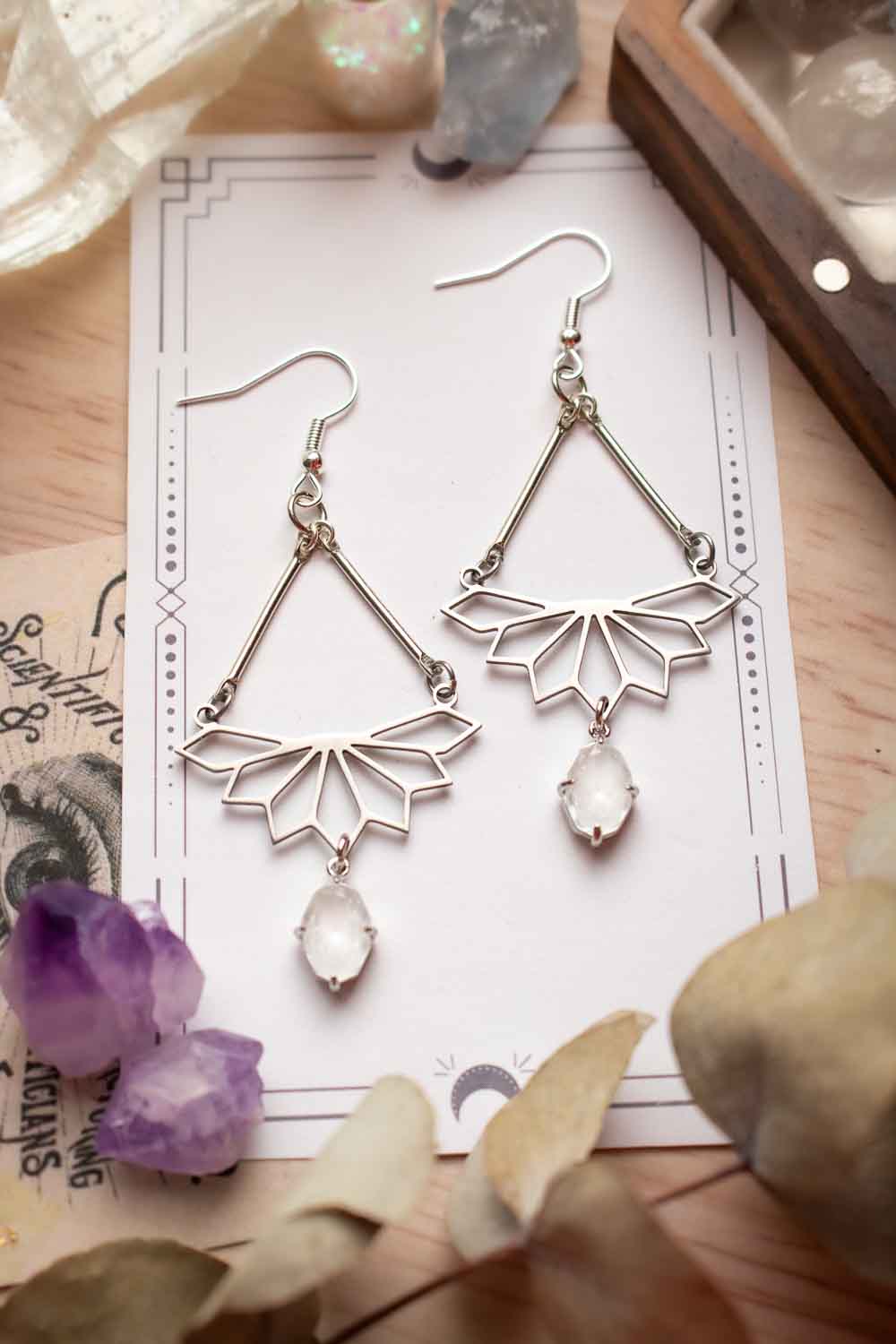 Boucles d&#39;oreilles demie rosace - Breloque en verre facetté - Leshy lunamanashop