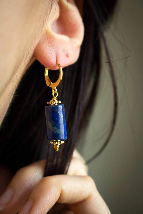 Boucles d'oreilles en Lapis Lazuli dorée ou argentée et dormeuses lunamanashop