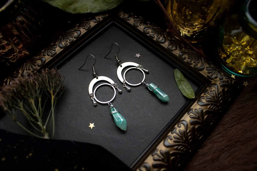 Boucles d'oreilles en Quartz vert et anneau argenté lunamanashop