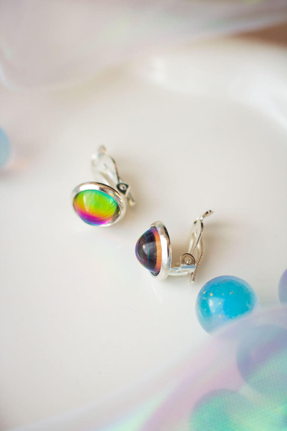 Boucles d'Oreilles Clips verre - Reflets Arc-en-Ciel - Auréliane lunamanashop
