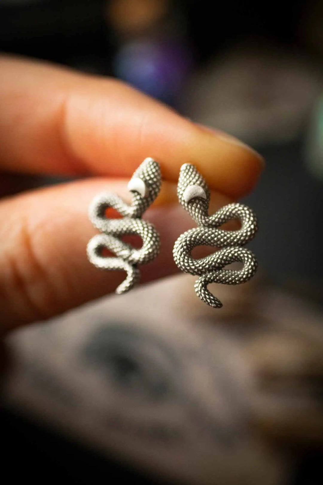 Boucles d'oreilles puce serpent mystique argenté lunamanashop
