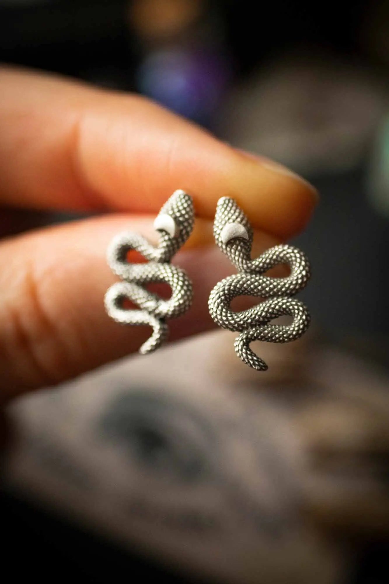 Boucles d&#39;oreilles puce serpent mystique argenté lunamanashop
