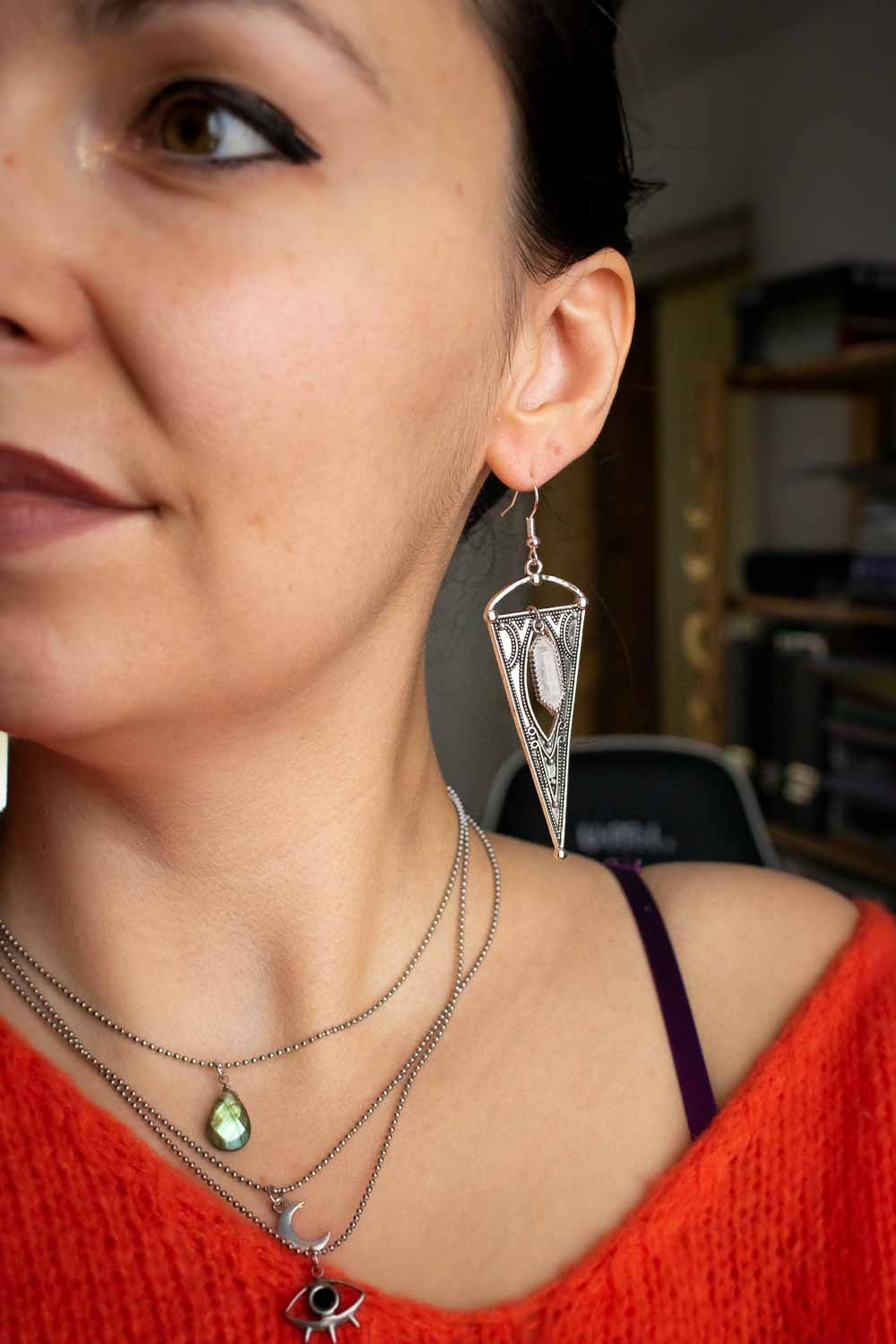 Boucles d'oreilles triangle et quartz - Prisme translucide - Vestale lunamanashop