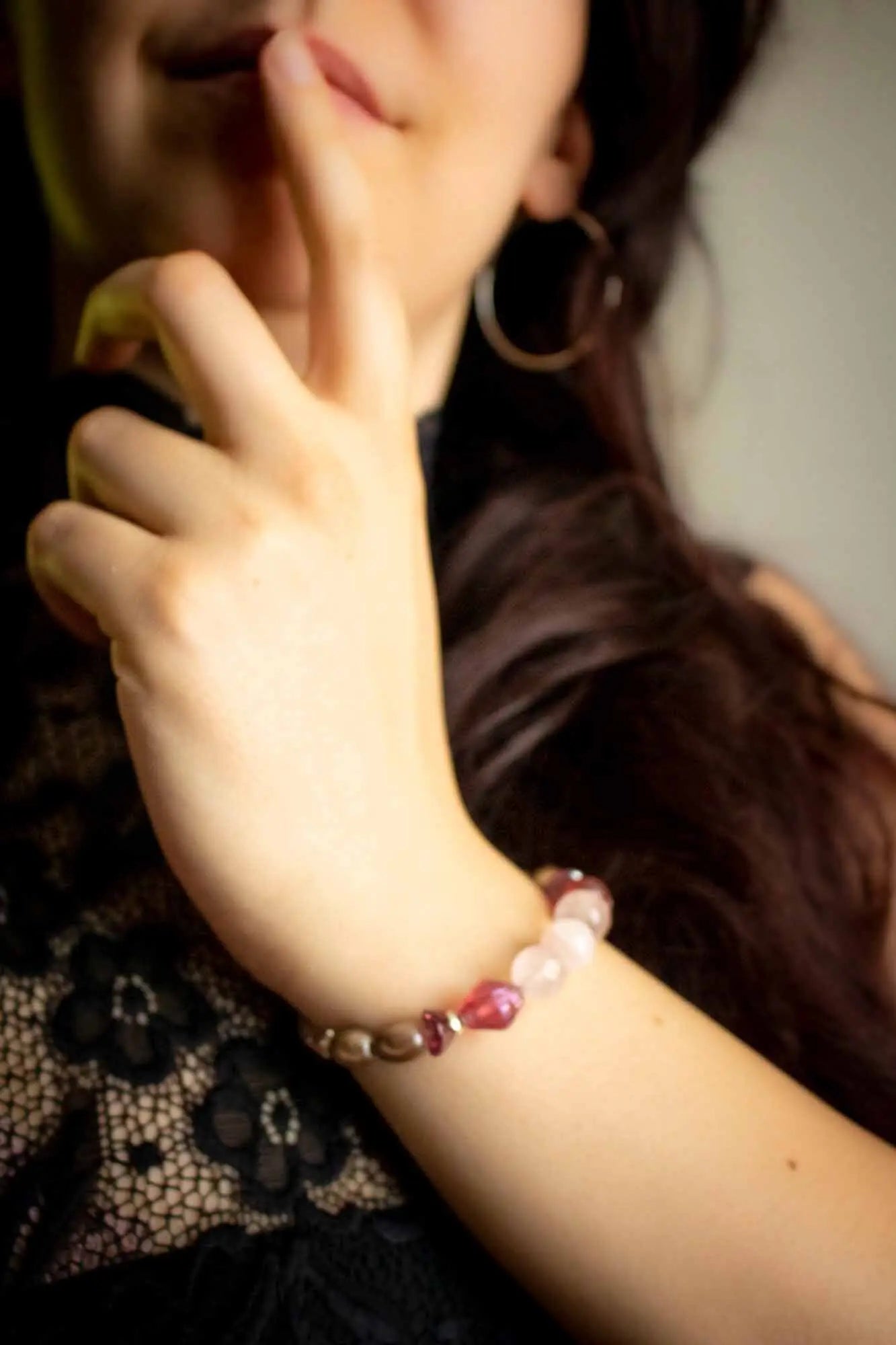 Bracelet de perles en quartz rose et verre lunamanashop
