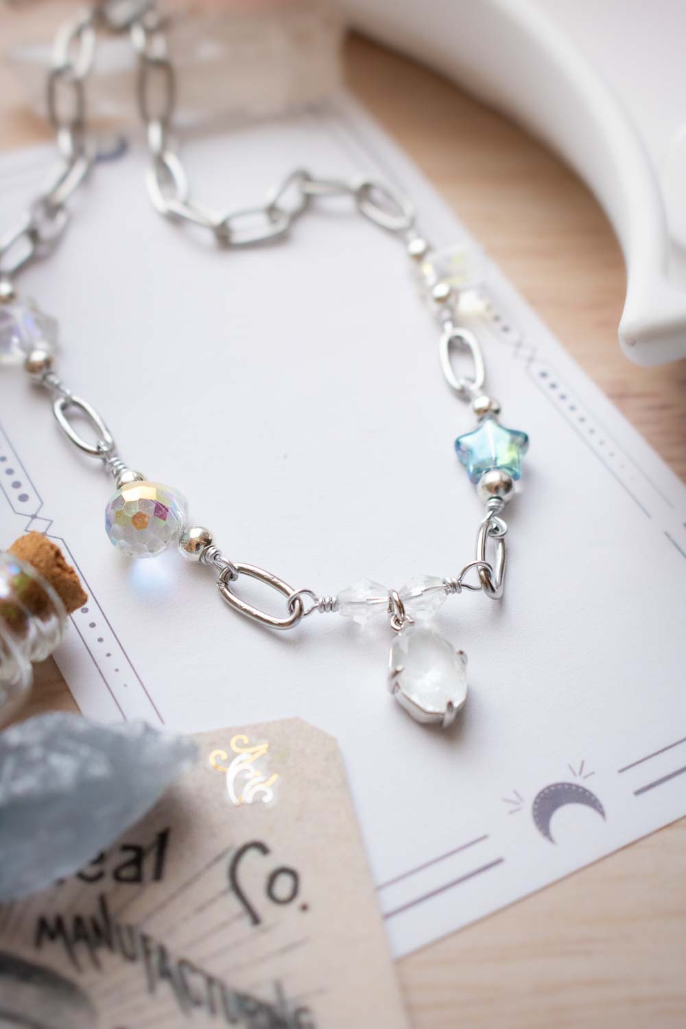 Collier argenté breloques facettées - Goutte de verre - Séréna lunamanashop