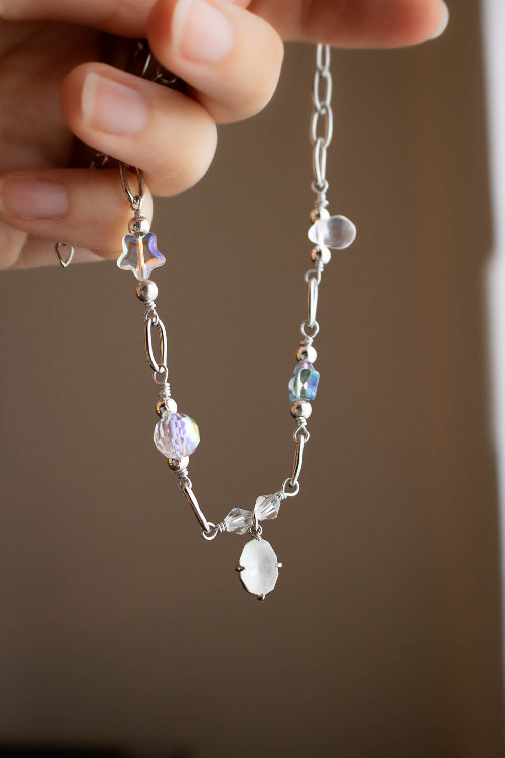 Collier argenté breloques facettées - Goutte de verre - Séréna lunamanashop