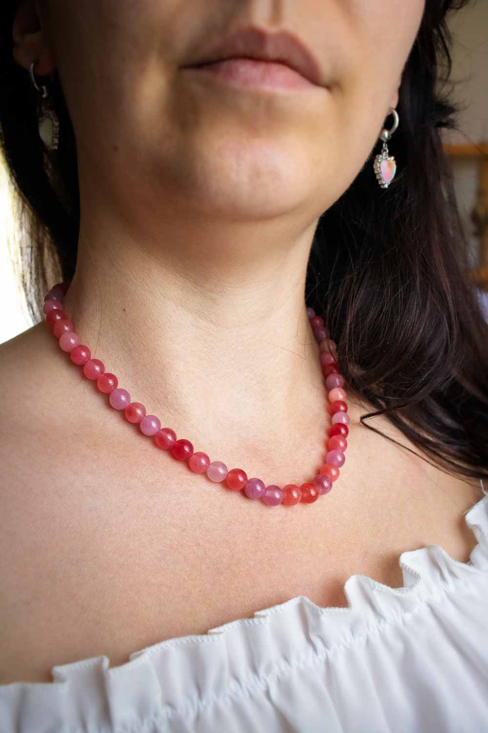 Collier de perles agate rouge rosé - pierres naturelles teintées - Groseillier lunamanashop
