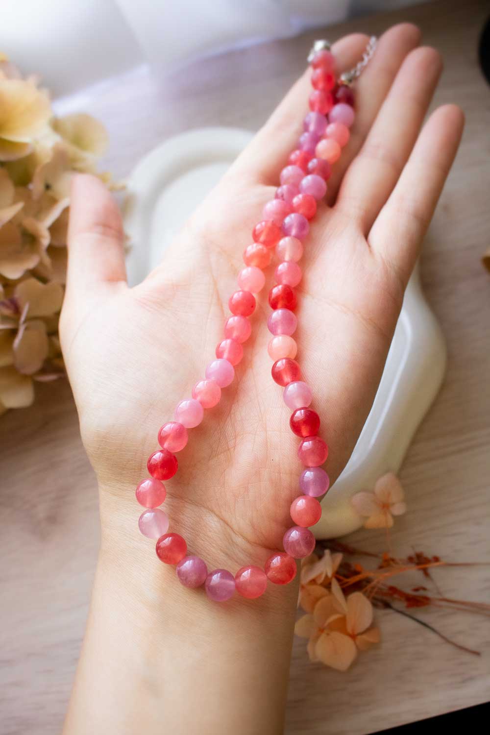 Collier de perles agate rouge rosé - pierres naturelles teintées - Groseillier lunamanashop