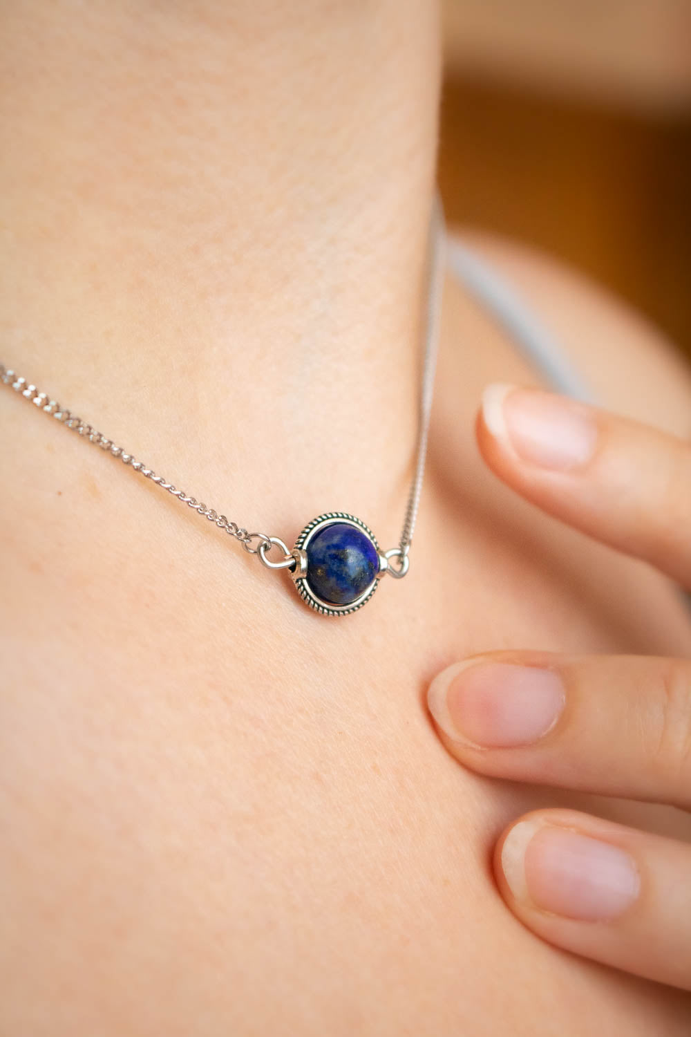 Collier choker Lapis Lazuli - Chaîne argentée - Noche lunamanashop