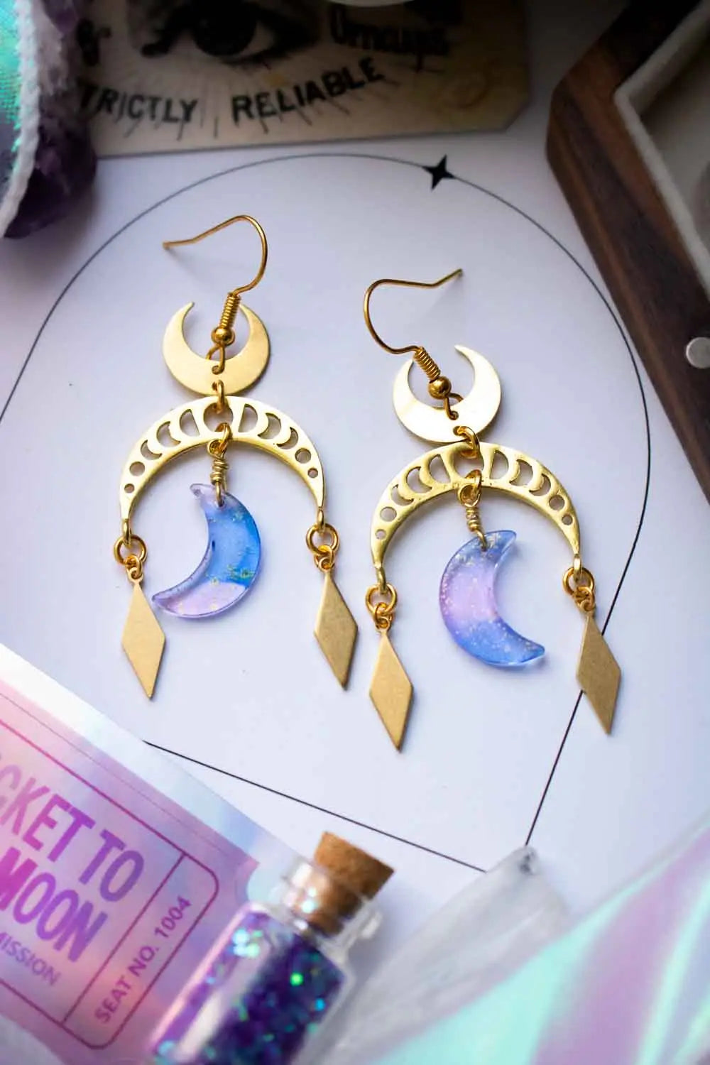 Boucles d'oreilles Cycle lunaire - Lunes dorées et verre magique lunamanashop