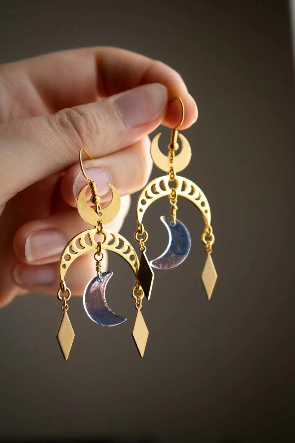 Boucles d'oreilles Cycle lunaire - Lunes dorées et verre magique lunamanashop