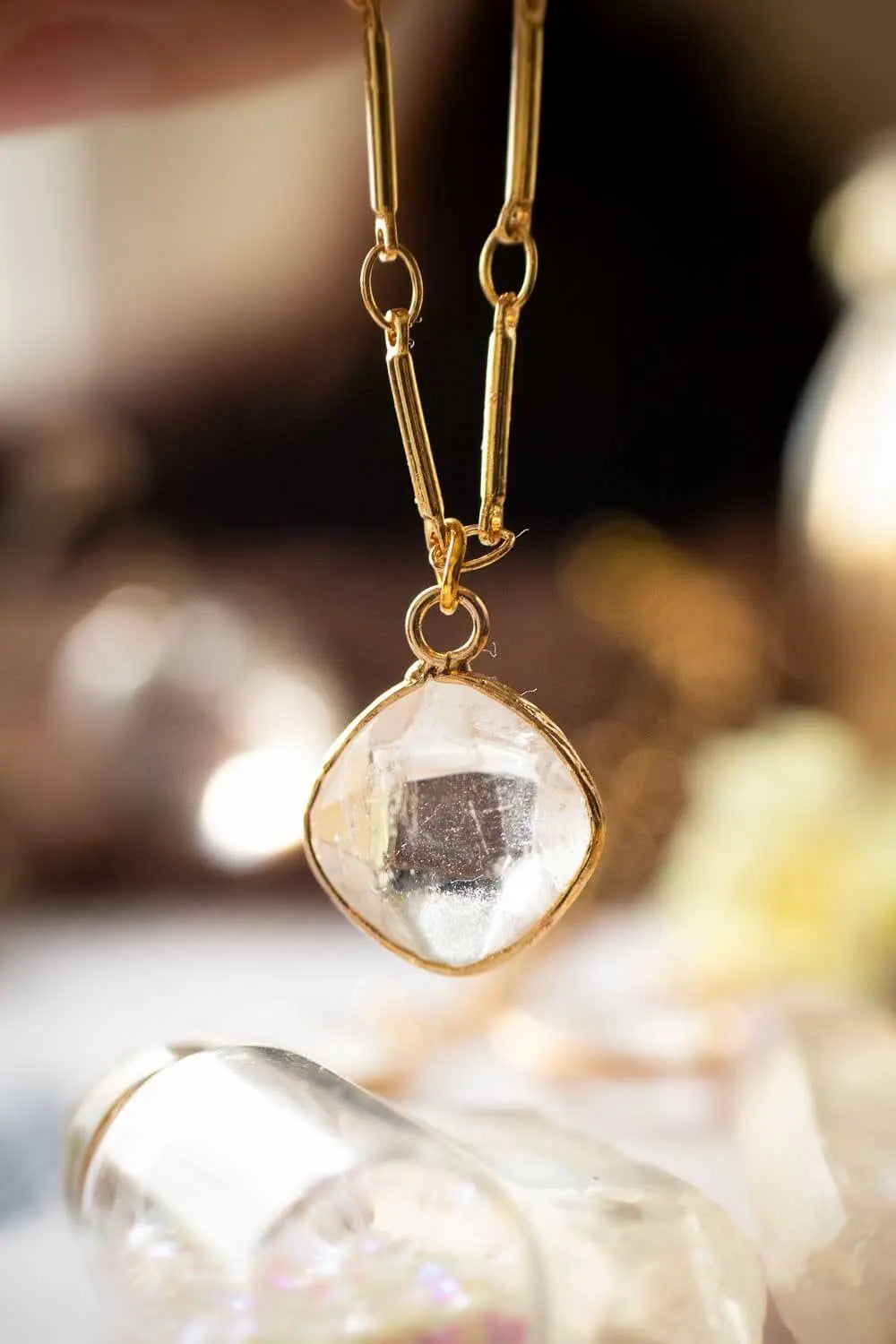 Pendentif quartz transparent Noelia et chaîne plaquée or 18 carats lunamanashop
