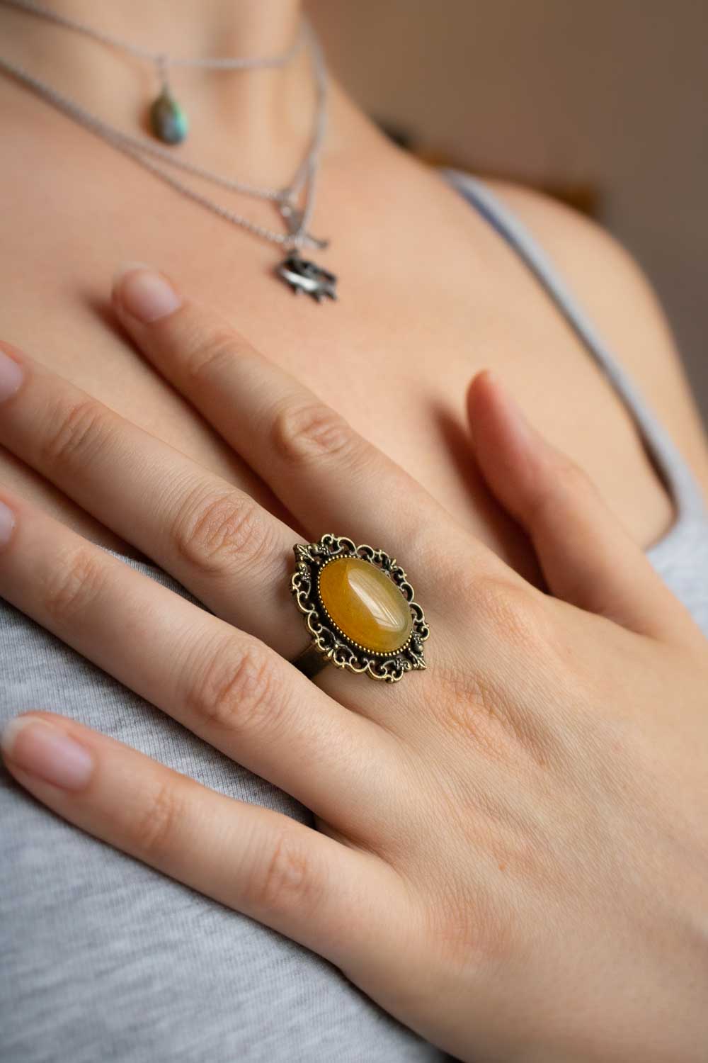 Bague topaze jaune ovale - Anneau réglable bronze - Flavie lunamanashop