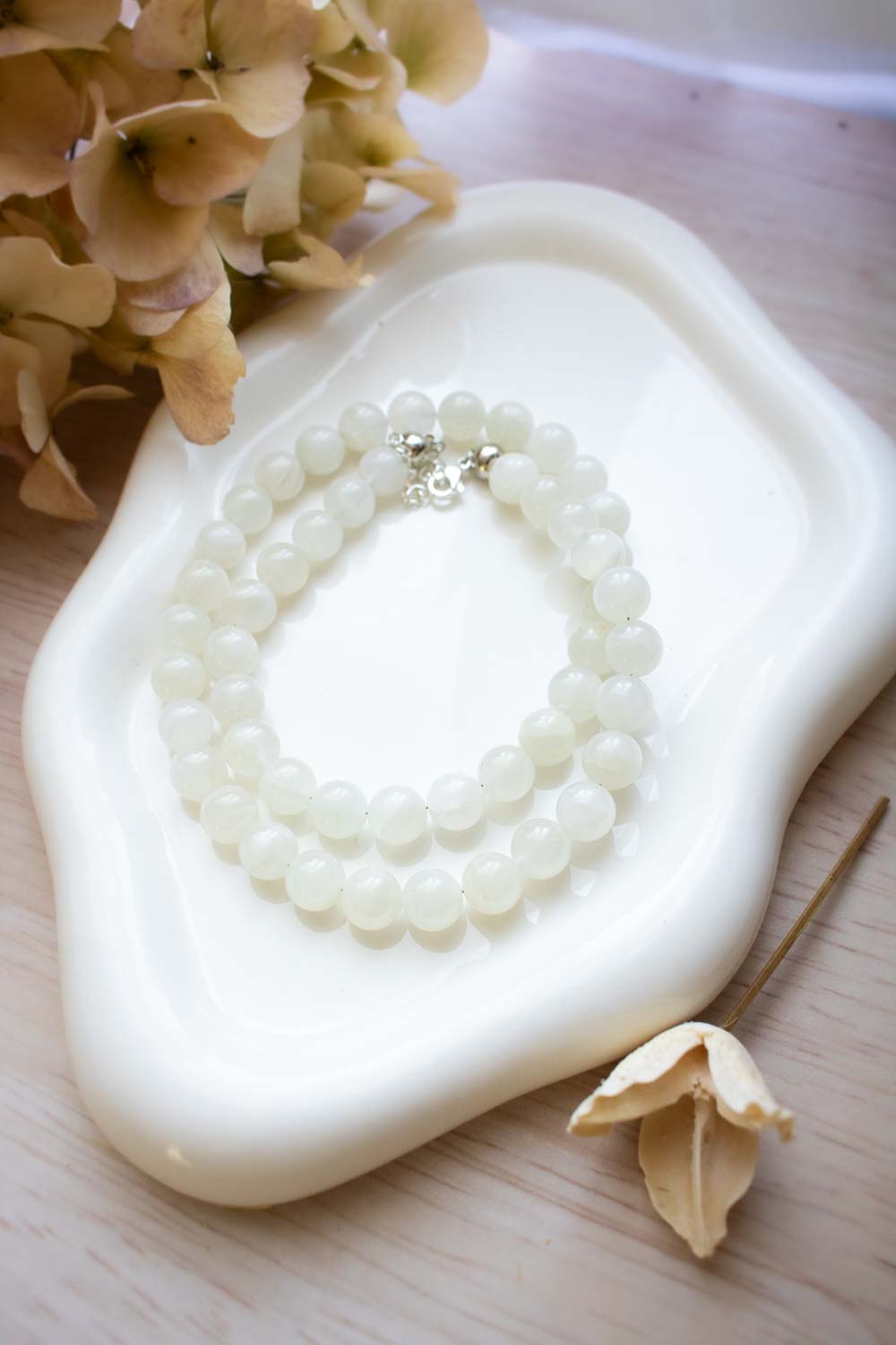 Collier ras de cou en pierre de lune blanche - Perles translucides - Clarté lunamanashop