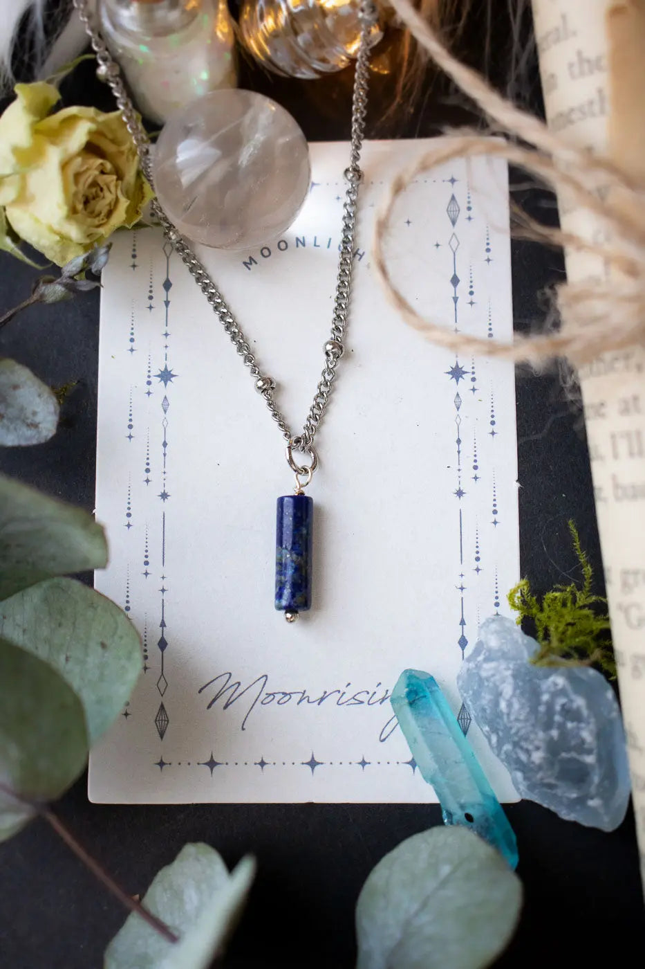 Pendentif en lapis lazuli Talisa et chaîne argentée