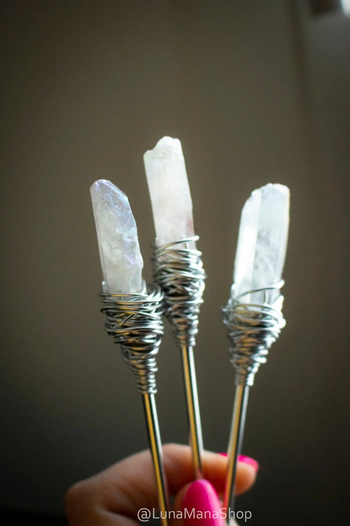 Pic à cheveux en pointe de quartz simple lunamanashop