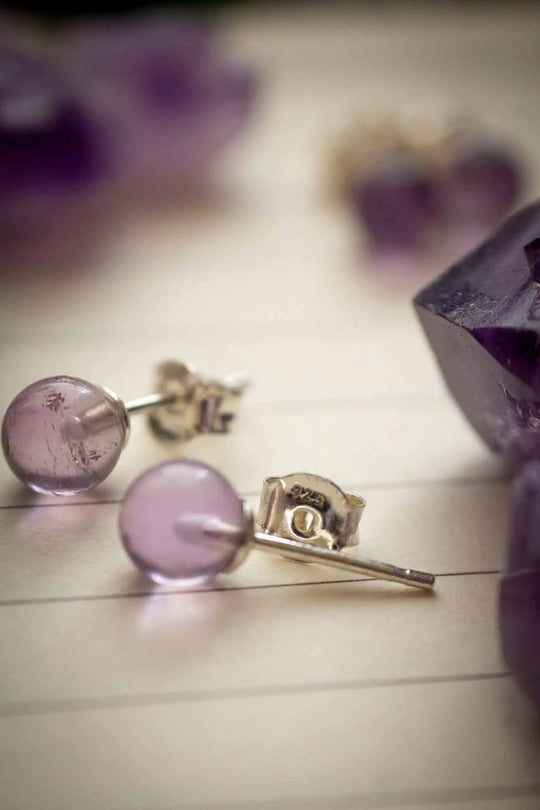 Boucles d'oreilles puce en Améthyste violette et argent 925 lunamanashop