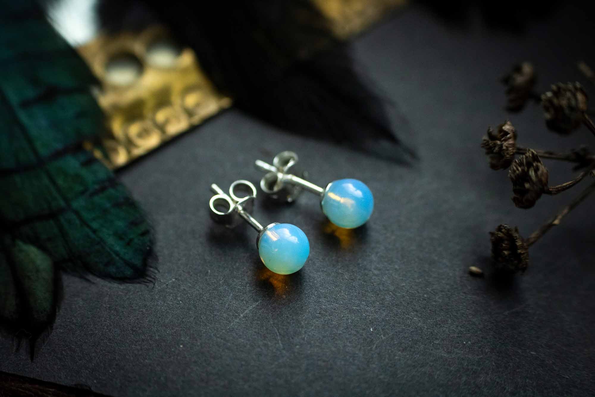 Boucles d&#39;oreilles puce en Opaline et argent 925 - lunamanashop